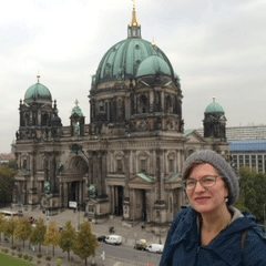 Beth Muellner standing in front of the Berliner Dom in Berlin Germany